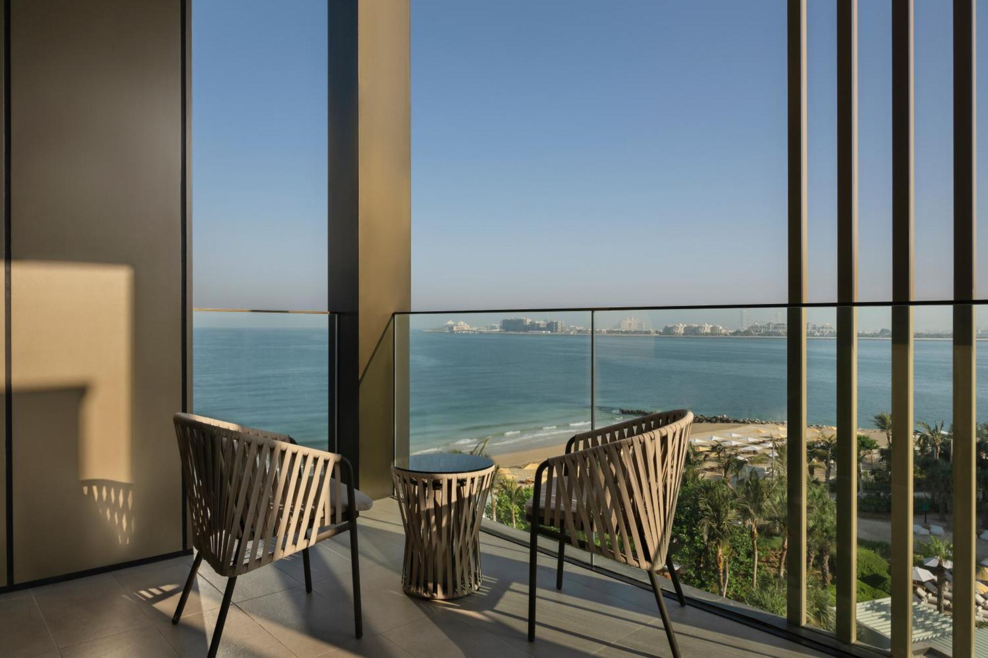 Delano Dubai At Bluewaters Hotell Exteriör bild View from the 101